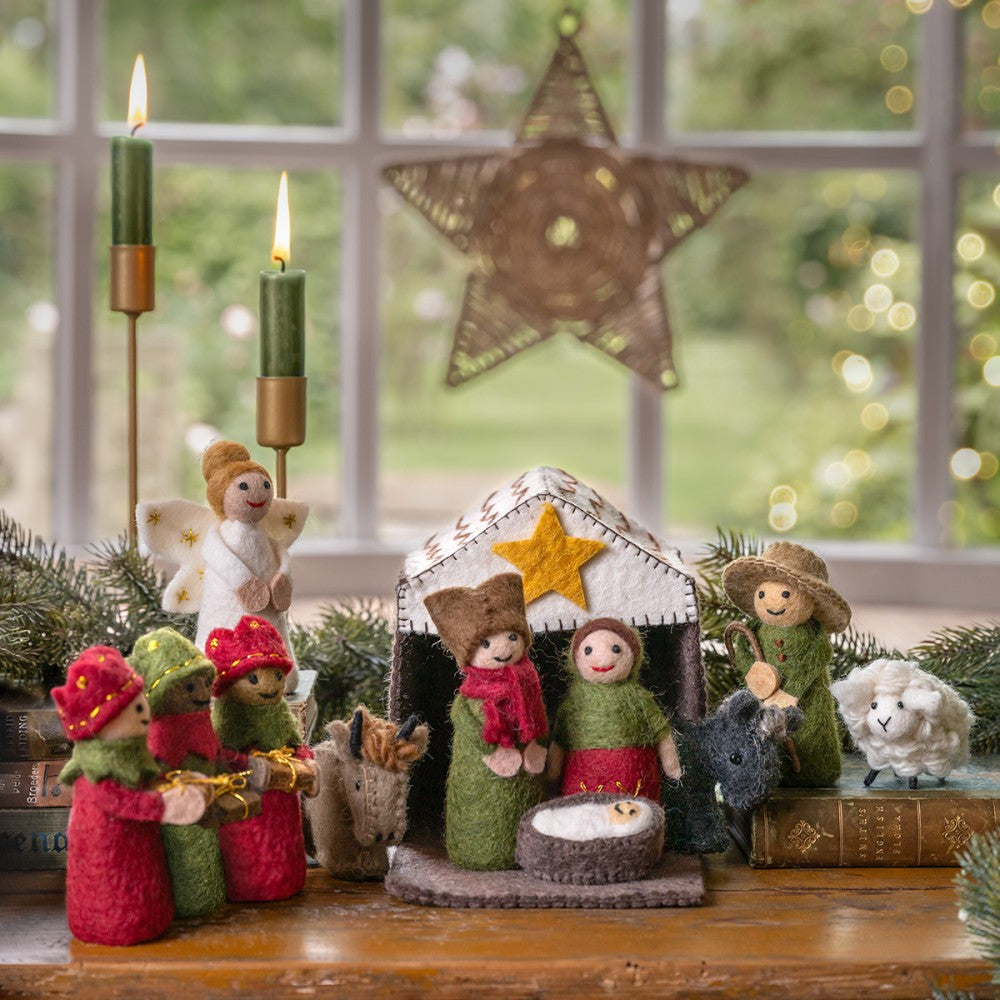 Kerststal vilt kleur